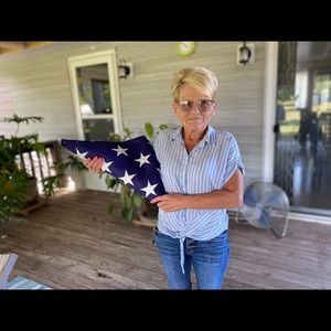 Meet your Posher, Becky